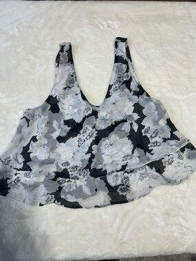 Garage Black & White Floral Ruffle Hem Cropped Camisole